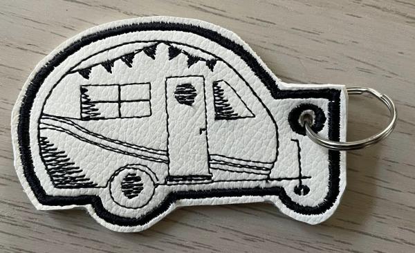 ITH - Stickdatei Schlüsselanhänger Wohnwagen